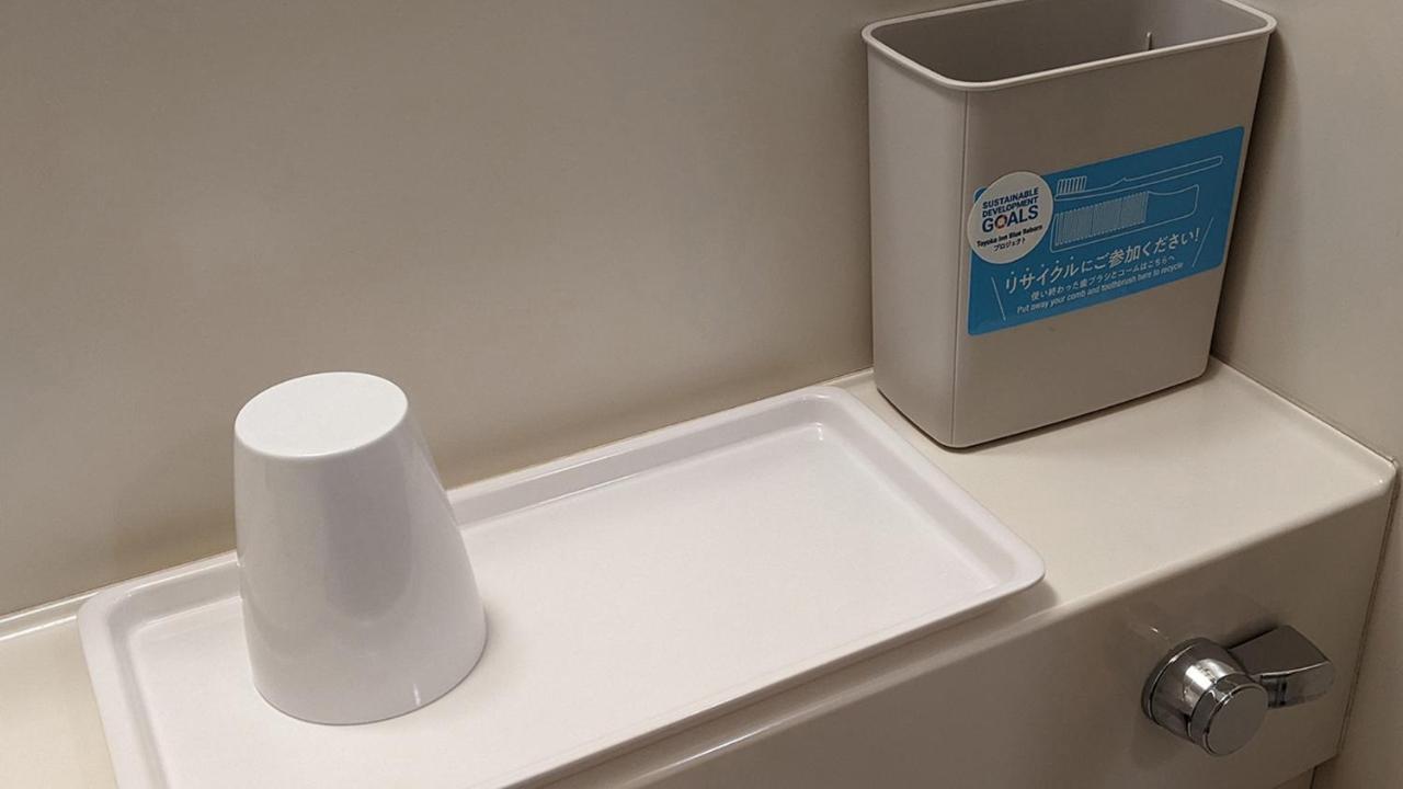 Toyoko Inn Matsudo Eki Higashi Guchi Ngoại thất bức ảnh